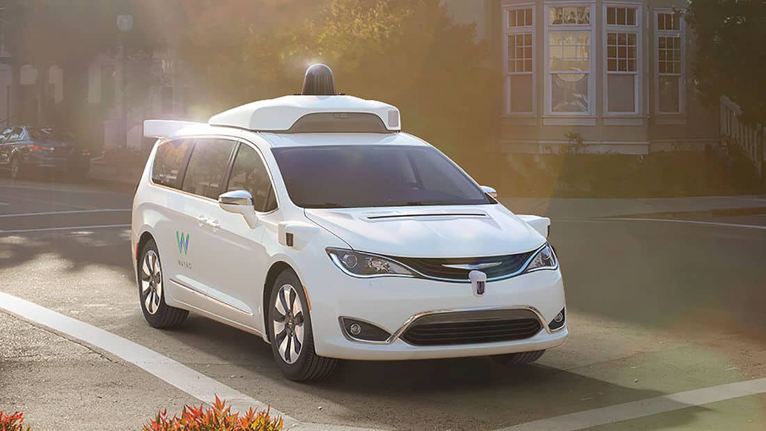Chrysler-Pacifica-Hybrid-Waymo-autonomes-Fahren-169FullWidth-e83f3789-997613.jpg